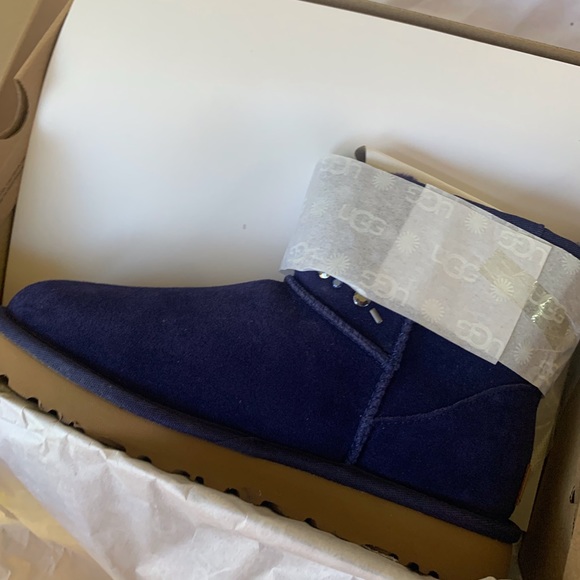 Ugg Classic Mini Stud Medallion Boots - Picture 2 of 8